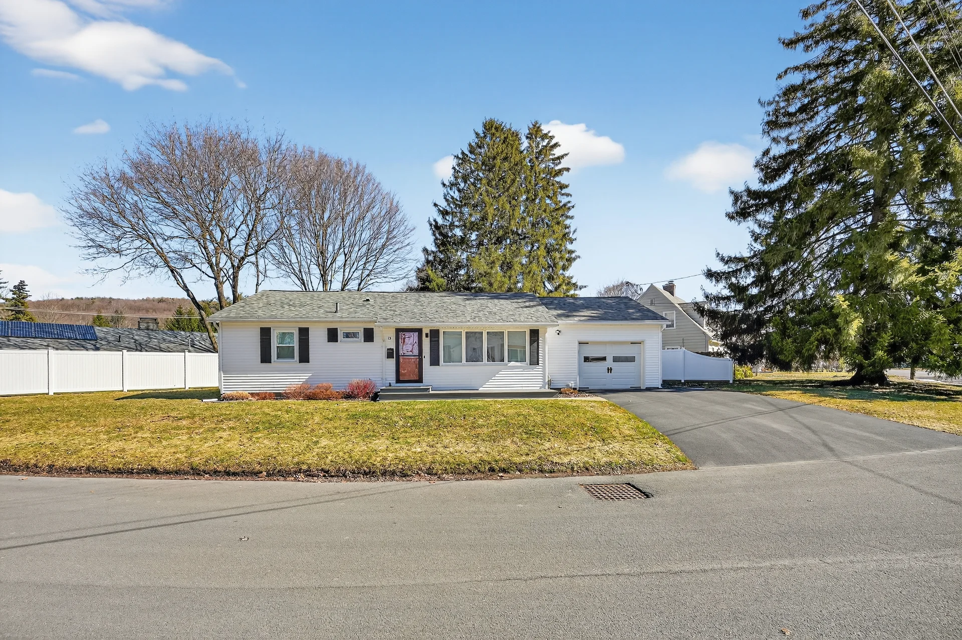 13 S Belmont Circle, Oneonta, New York 13820