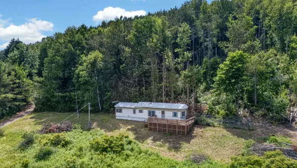118 Lookout Dr, Summit, New York 12175