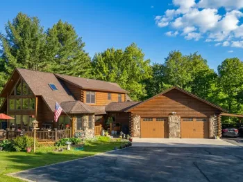 55 Yarns Rd, Harpursville, NY 13787