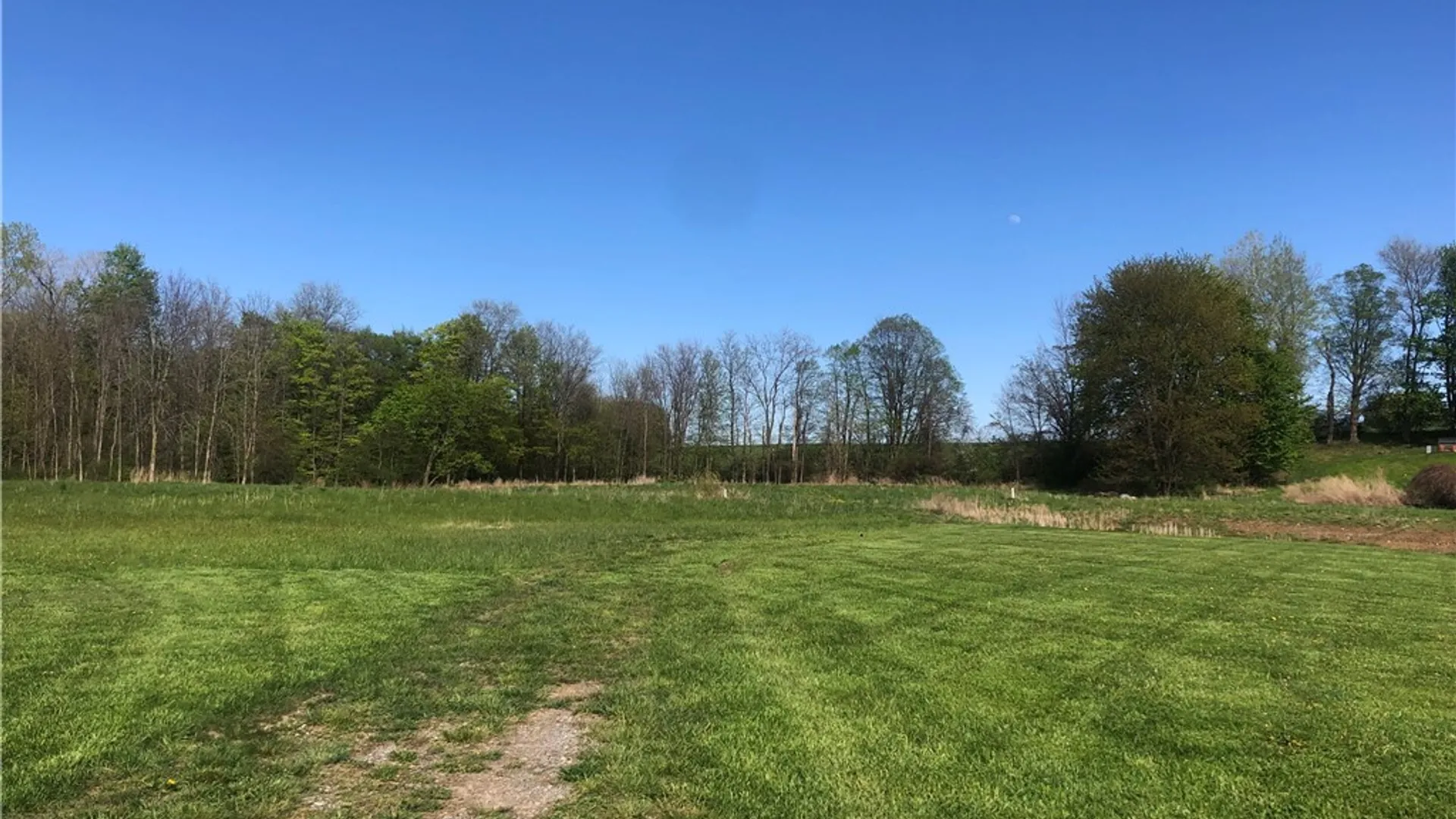 Property at 1 Poinciana Drive, Pittsford, NY 14534 3