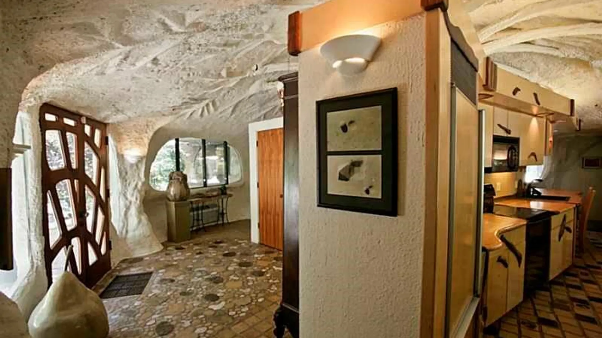 Property at 142 Park Road, Perinton, NY 14534 16