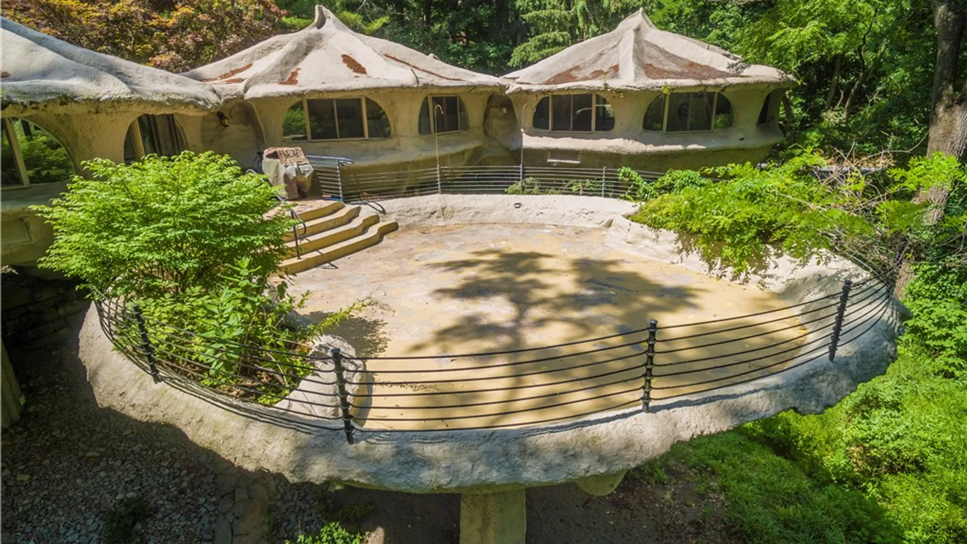 Property at 142 Park Road, Perinton, NY 14534 30