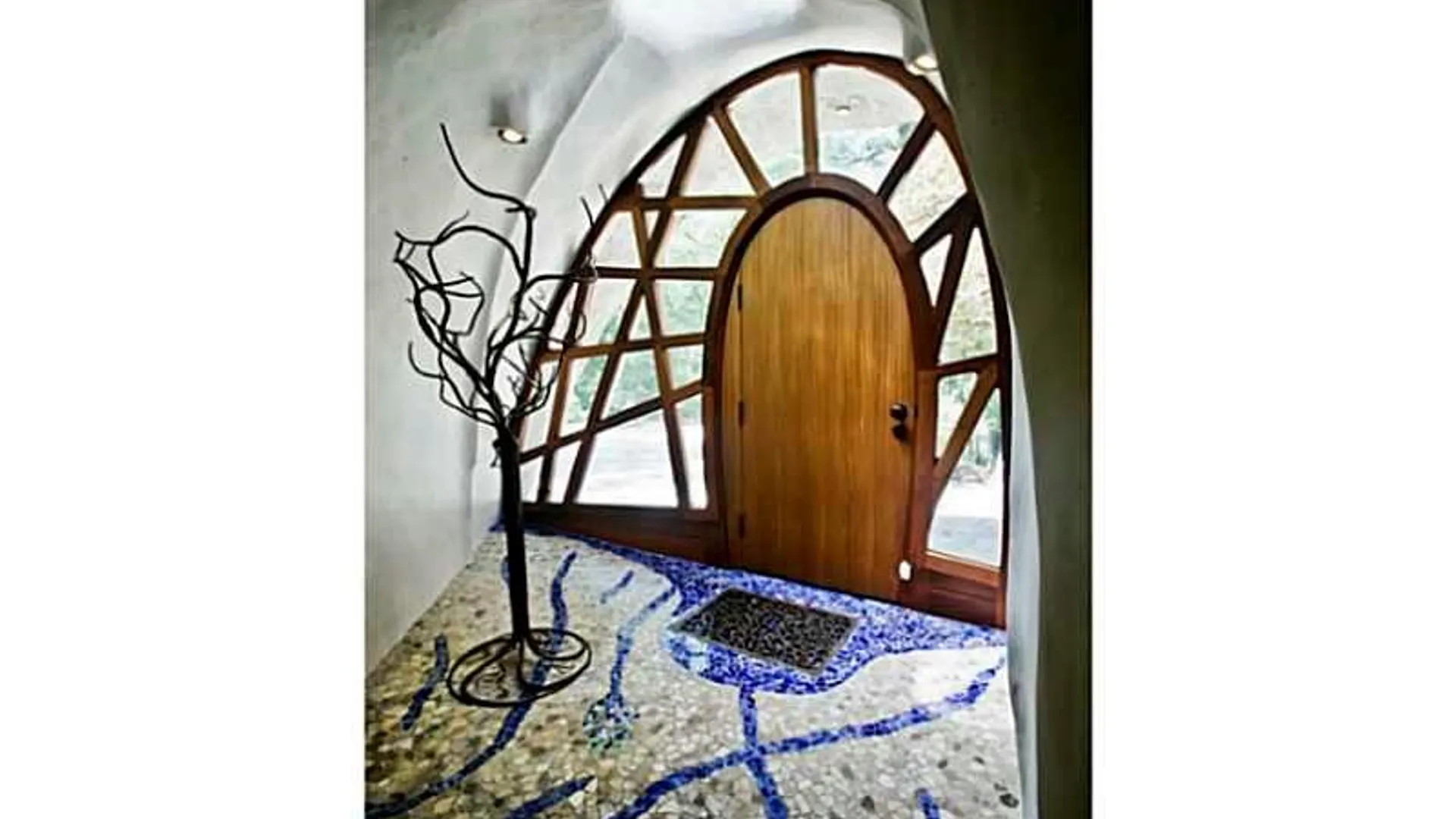 Property at 142 Park Road, Perinton, NY 14534 9