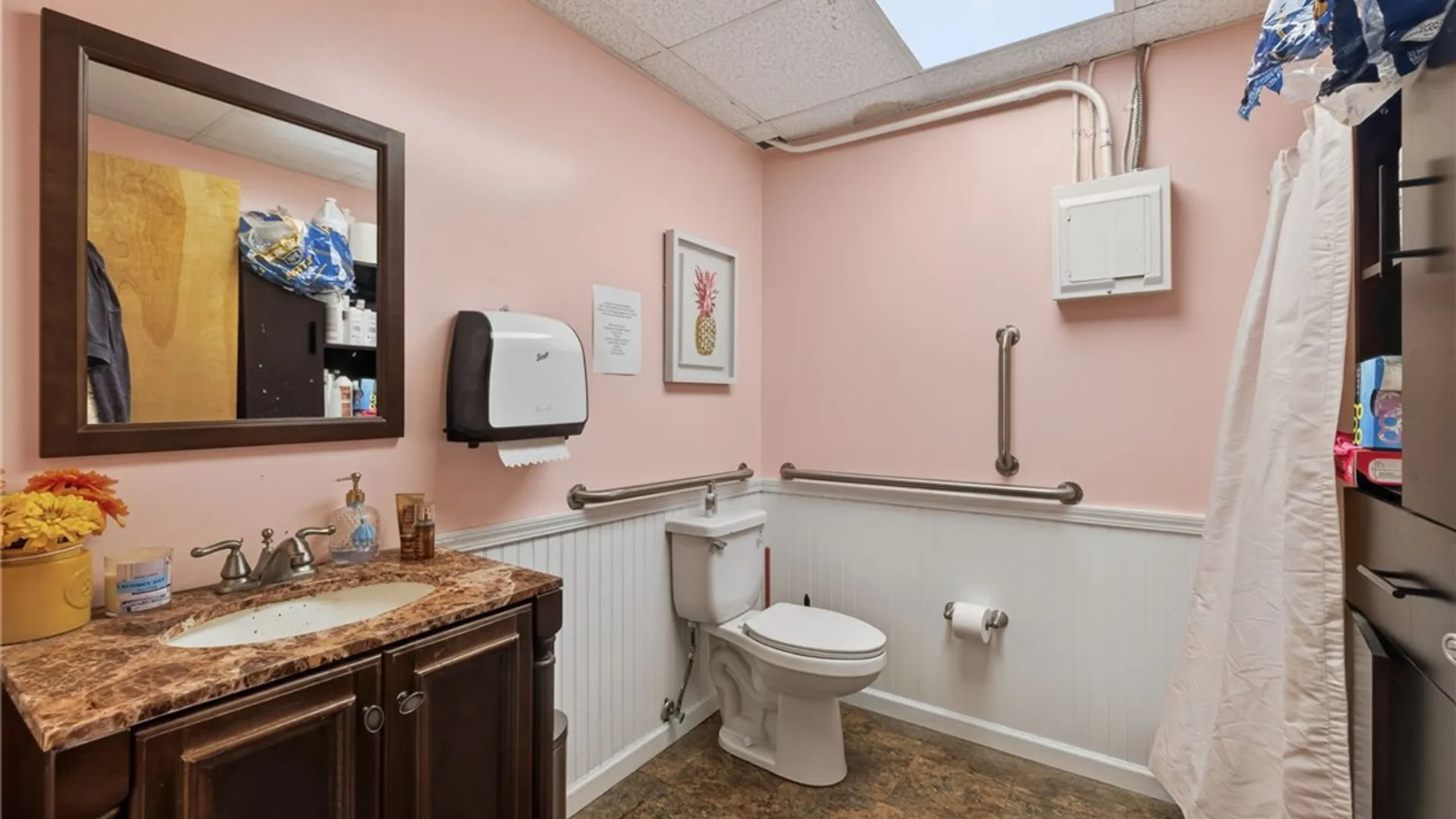 Property at 16-20 S Main Street, Pittsford, NY 14534 11