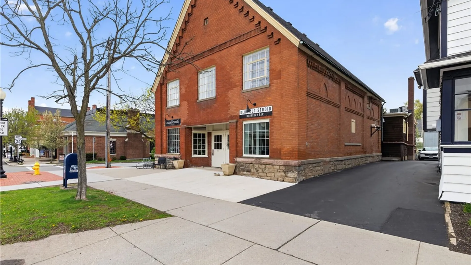 Property at 16-20 S Main Street, Pittsford, NY 14534 17