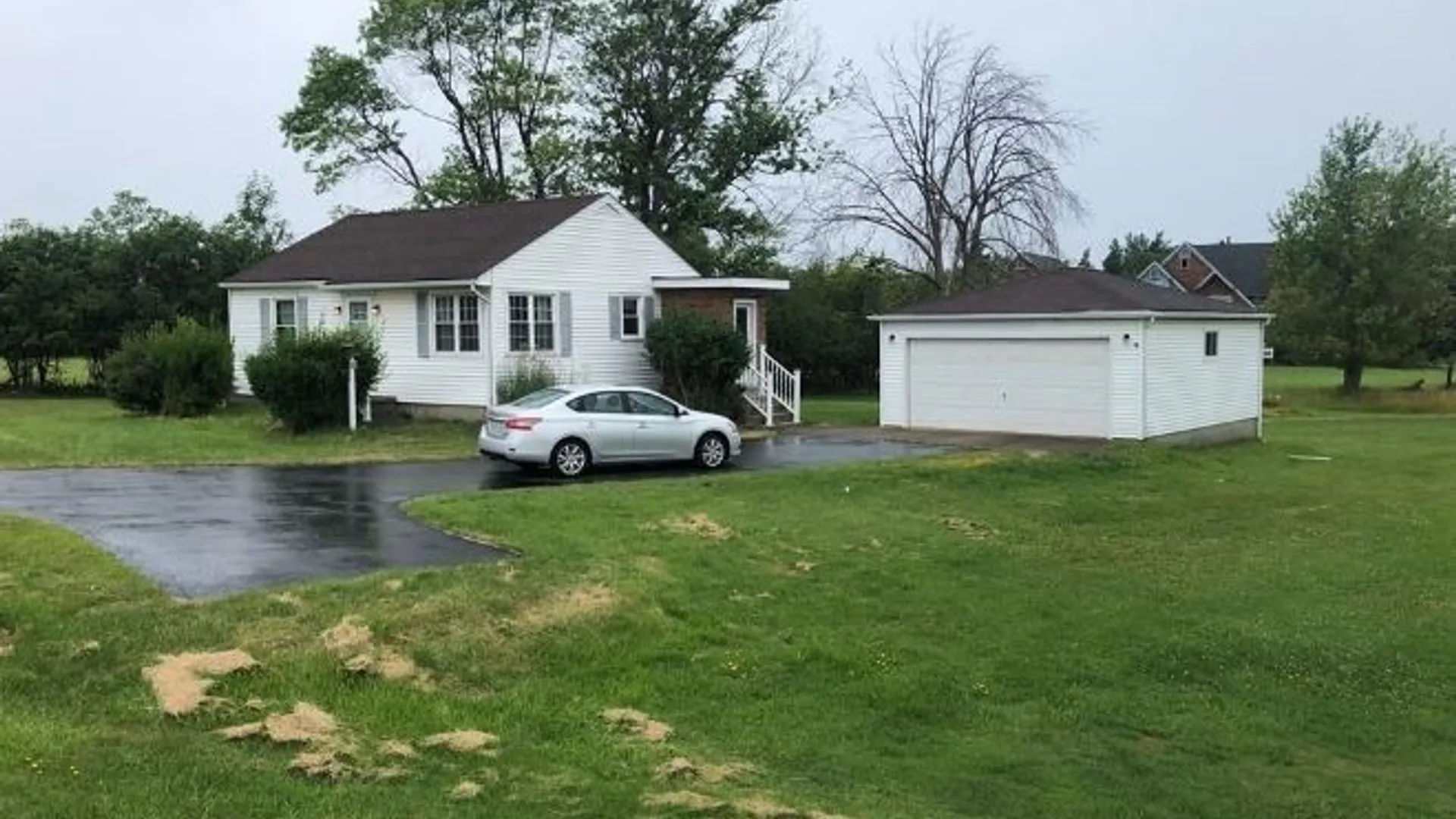 Property at 2890 Southwestern Boulevard, Orchard Park, NY 14127 6