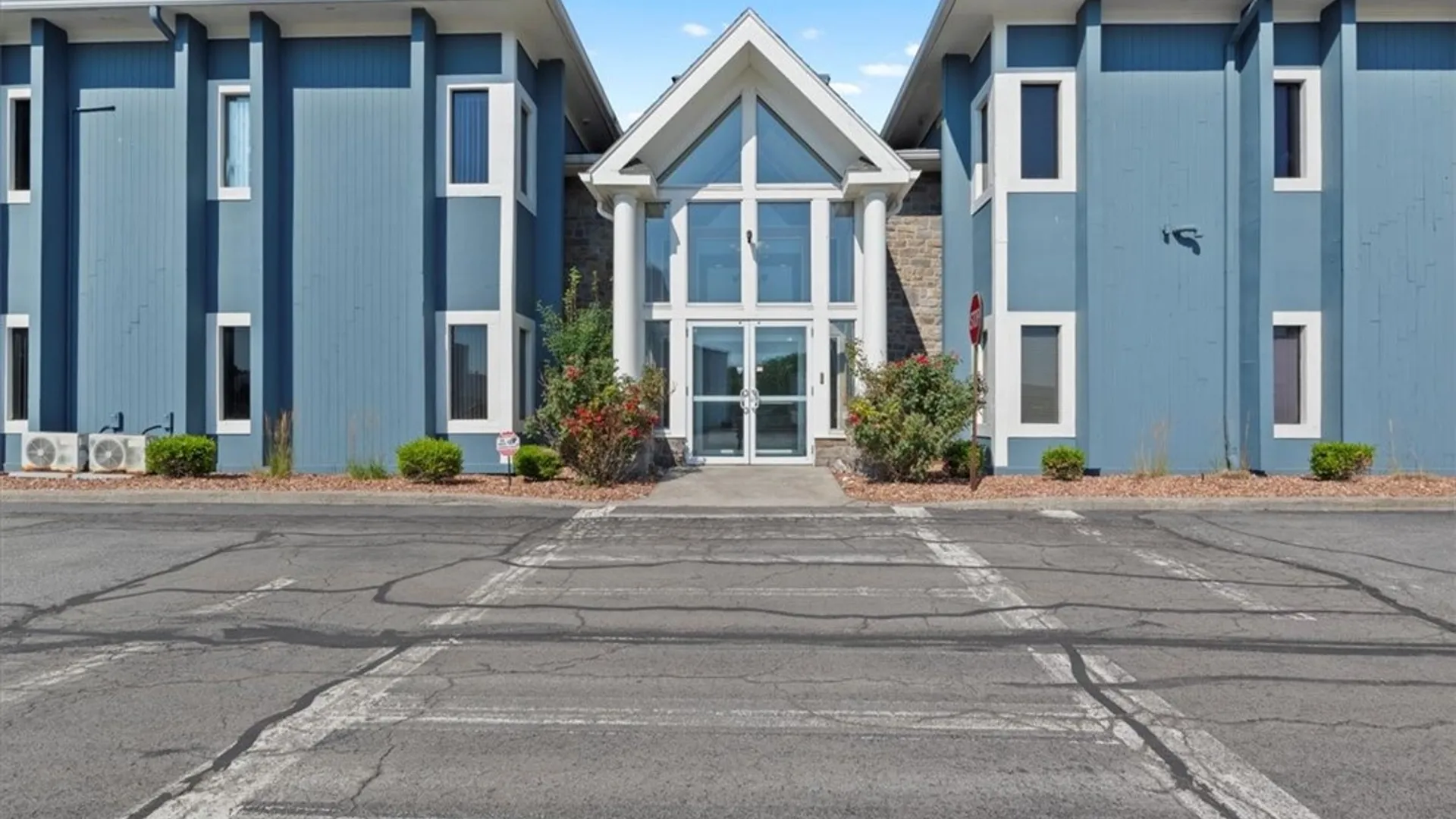 Property at 2005 Lyell Avenue, Gates, NY 14606 3