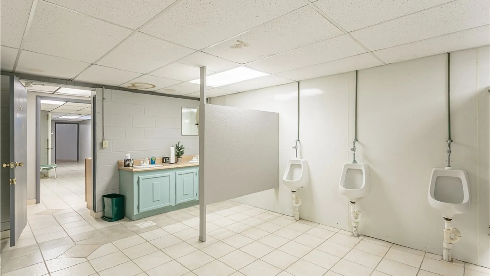 Property at 2926 Main Street, Caledonia, NY 14533 27