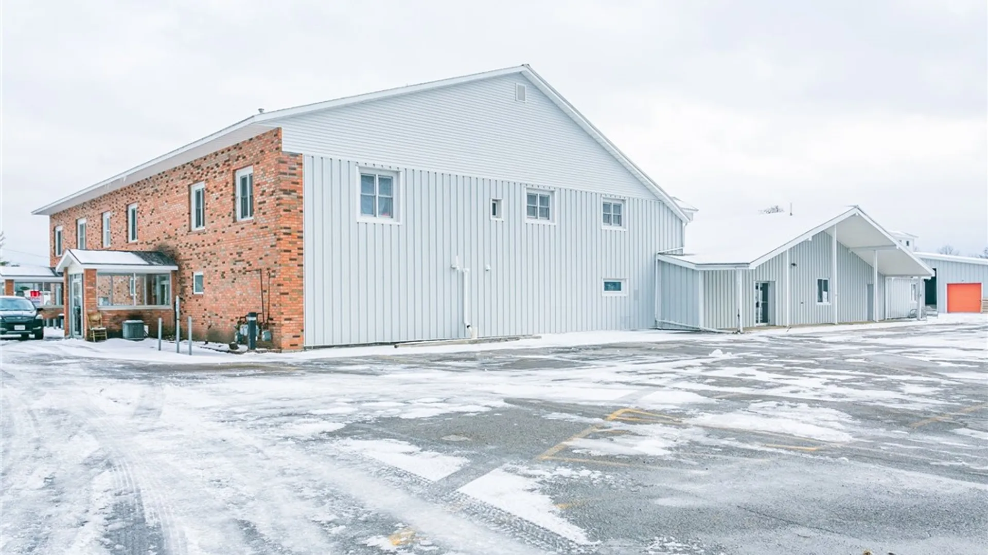 Property at 2926 Main Street, Caledonia, NY 14533 3