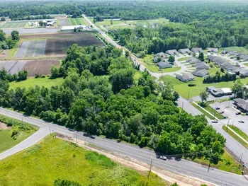 Property at 6427 State Route 31, Cicero, NY 13039