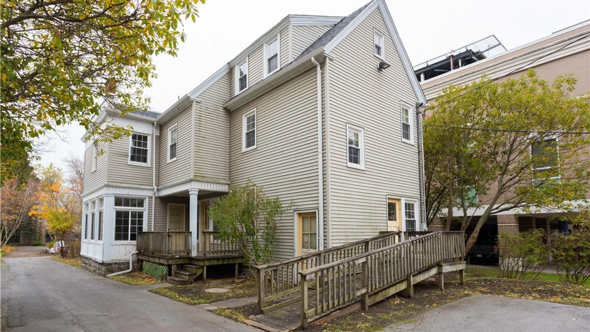 Property at 187 Bryant Street, Buffalo, NY 14222 2