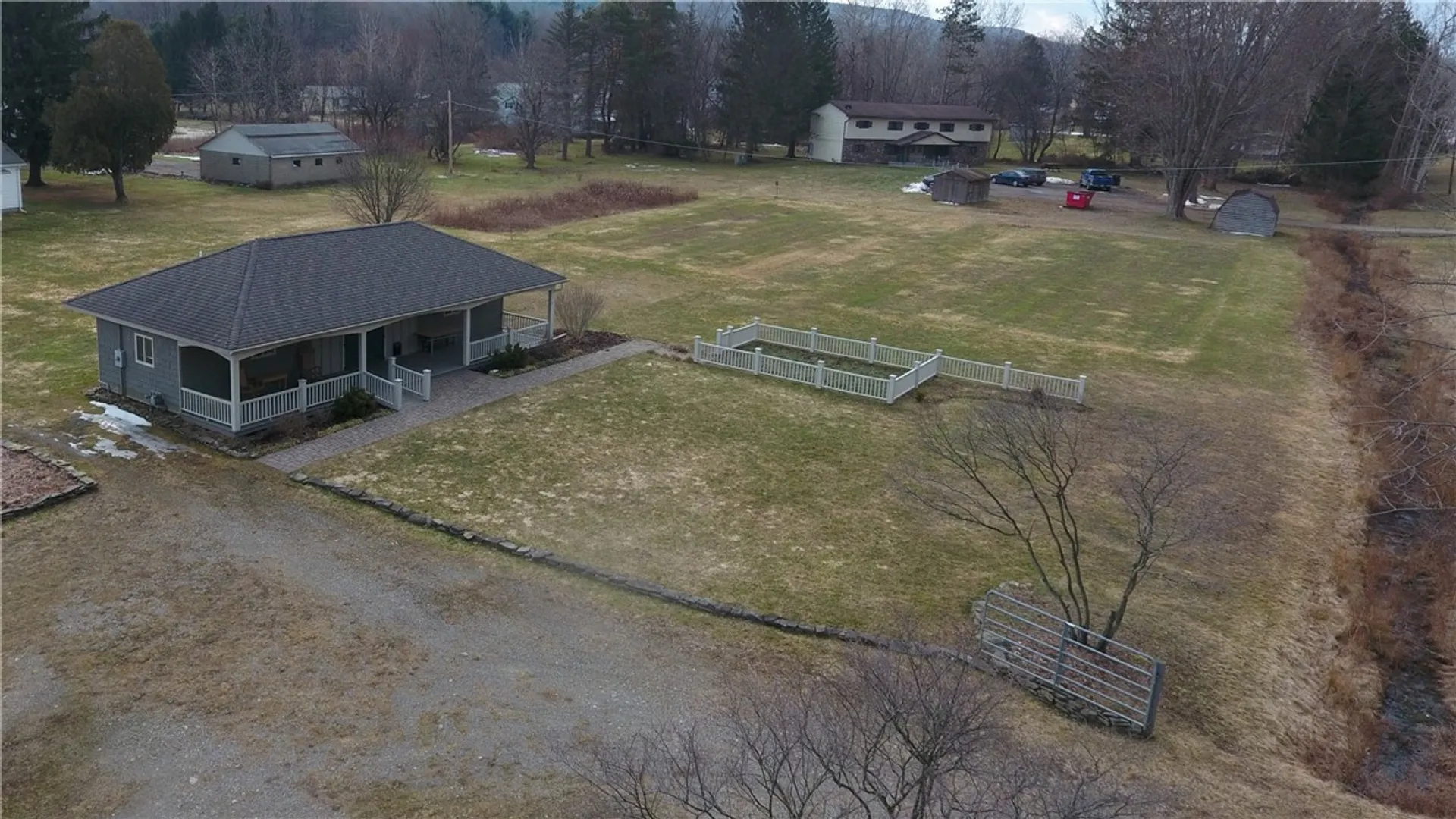 Property at 7142 State Route 21, Almond, NY 14804 19