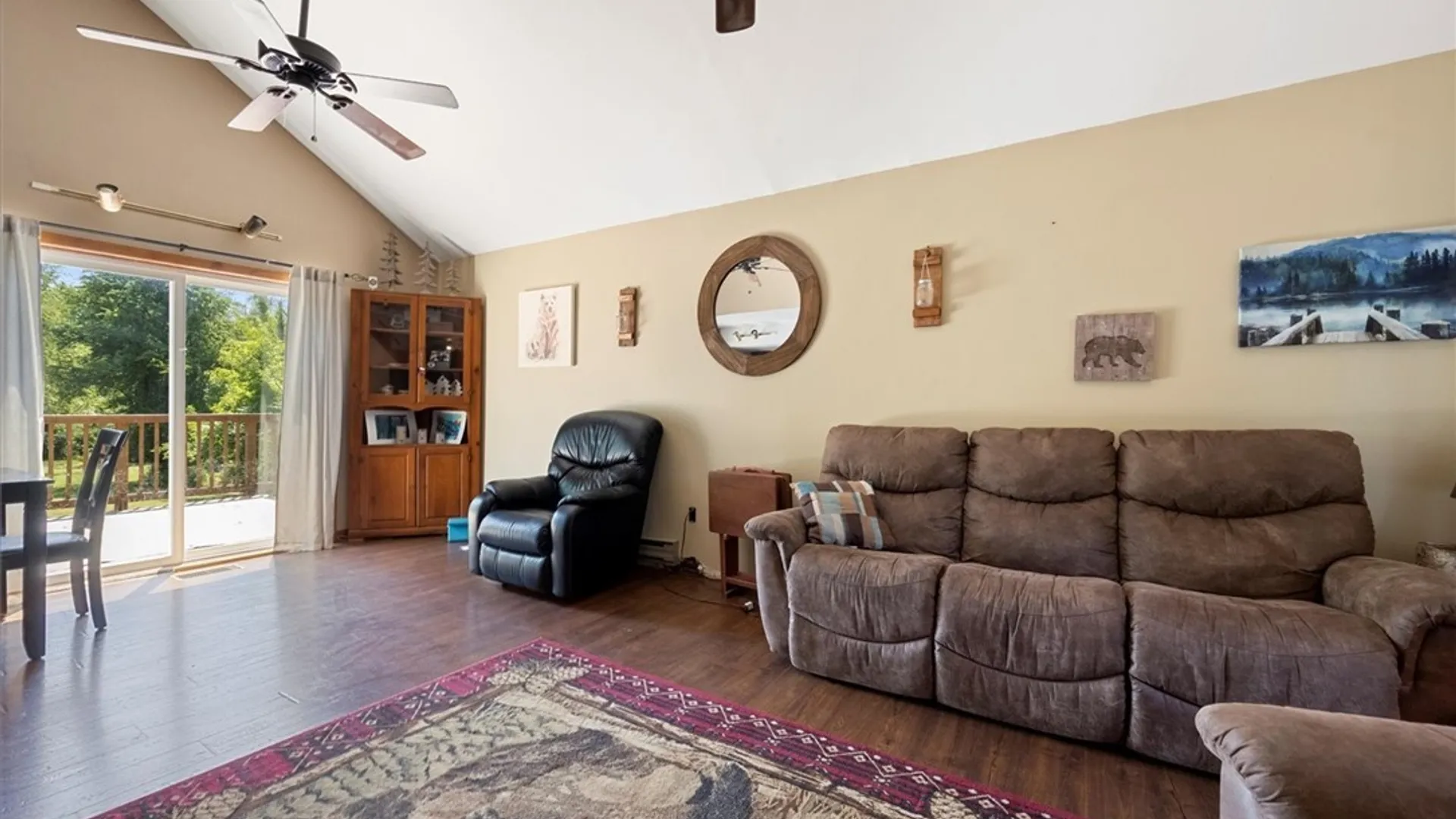 Property at 6576 State Route 31, Cicero, NY 13039 25