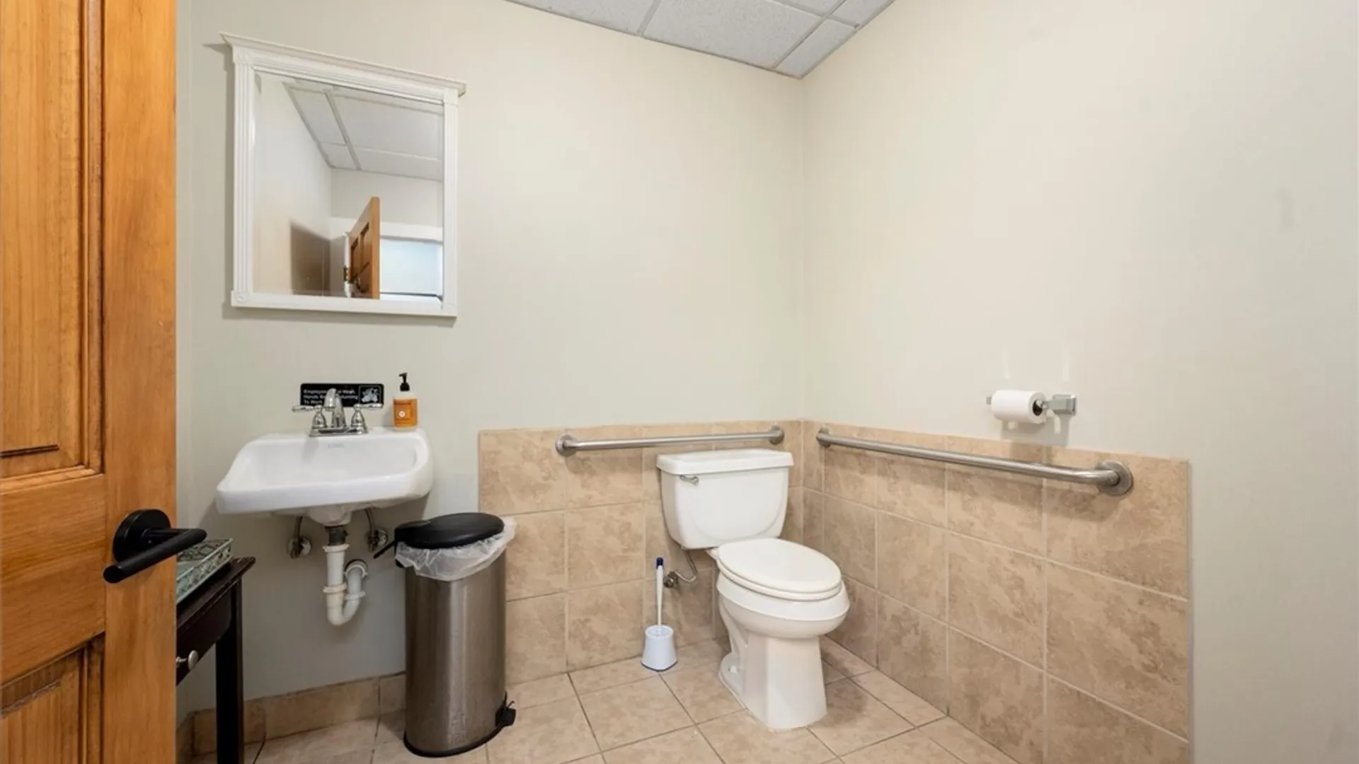 Property at 7672 US Rt 20, Sangerfield, NY 13480 26
