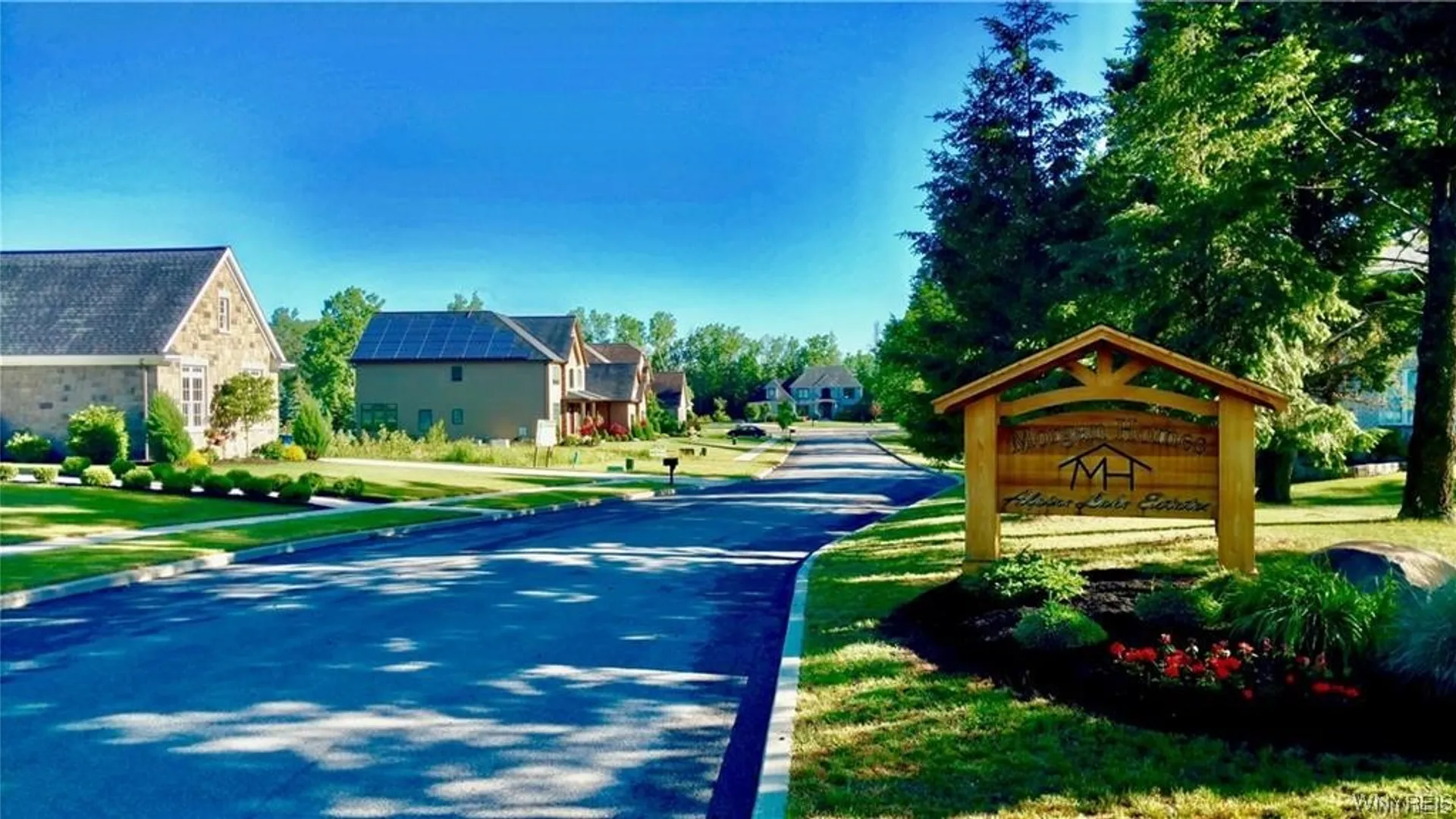 Property at 20 Van Pelt Court, Amherst, NY 14051 13