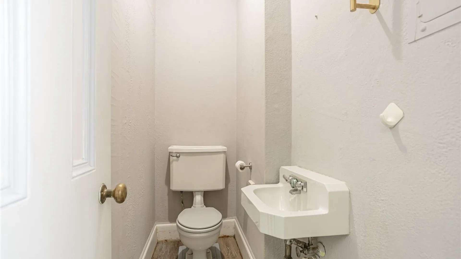 Property at 16 Goodman Street, Rochester, NY 14607 18