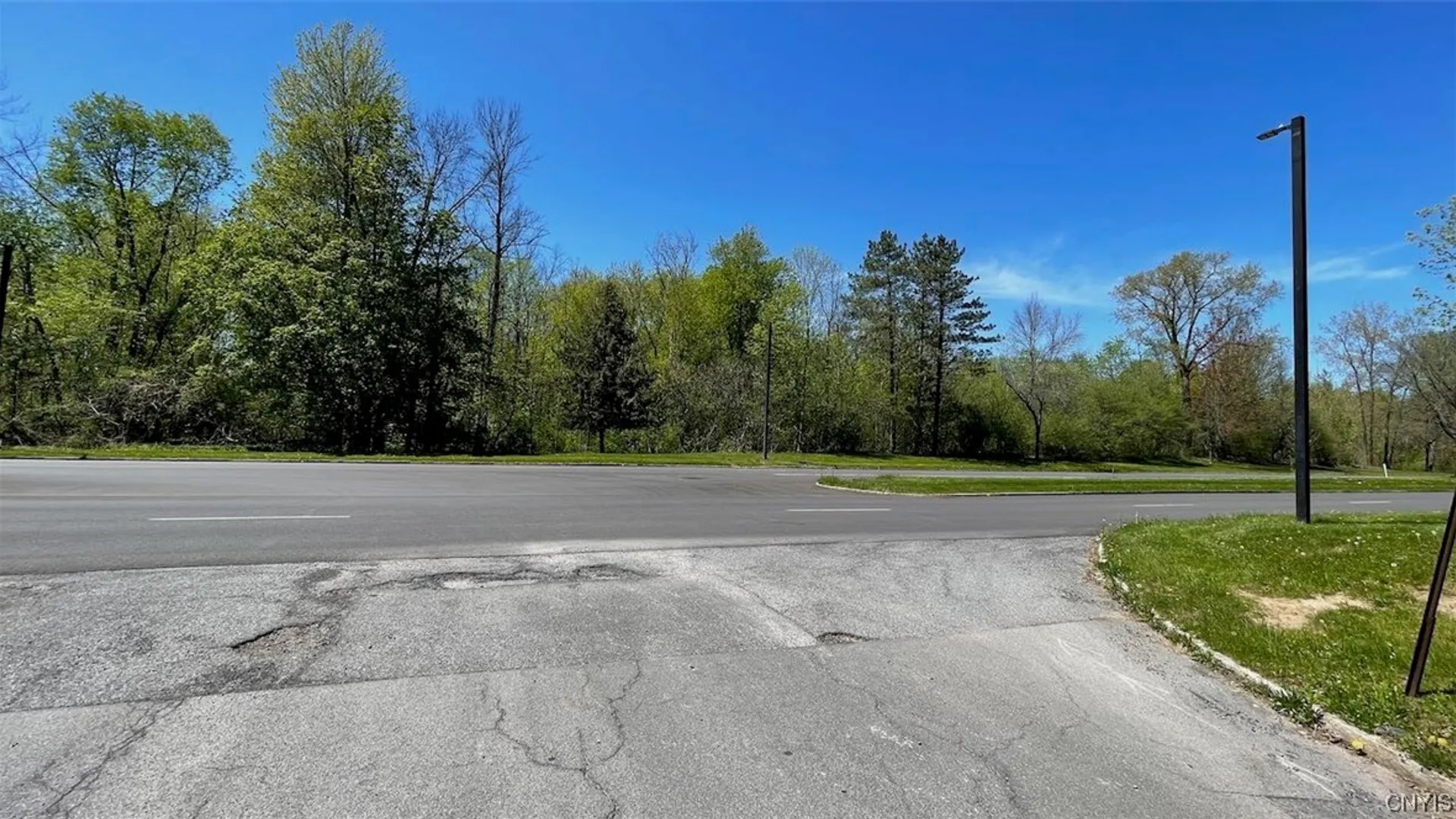 Property at 8245 Willett Parkway, Lysander, NY 13027 4