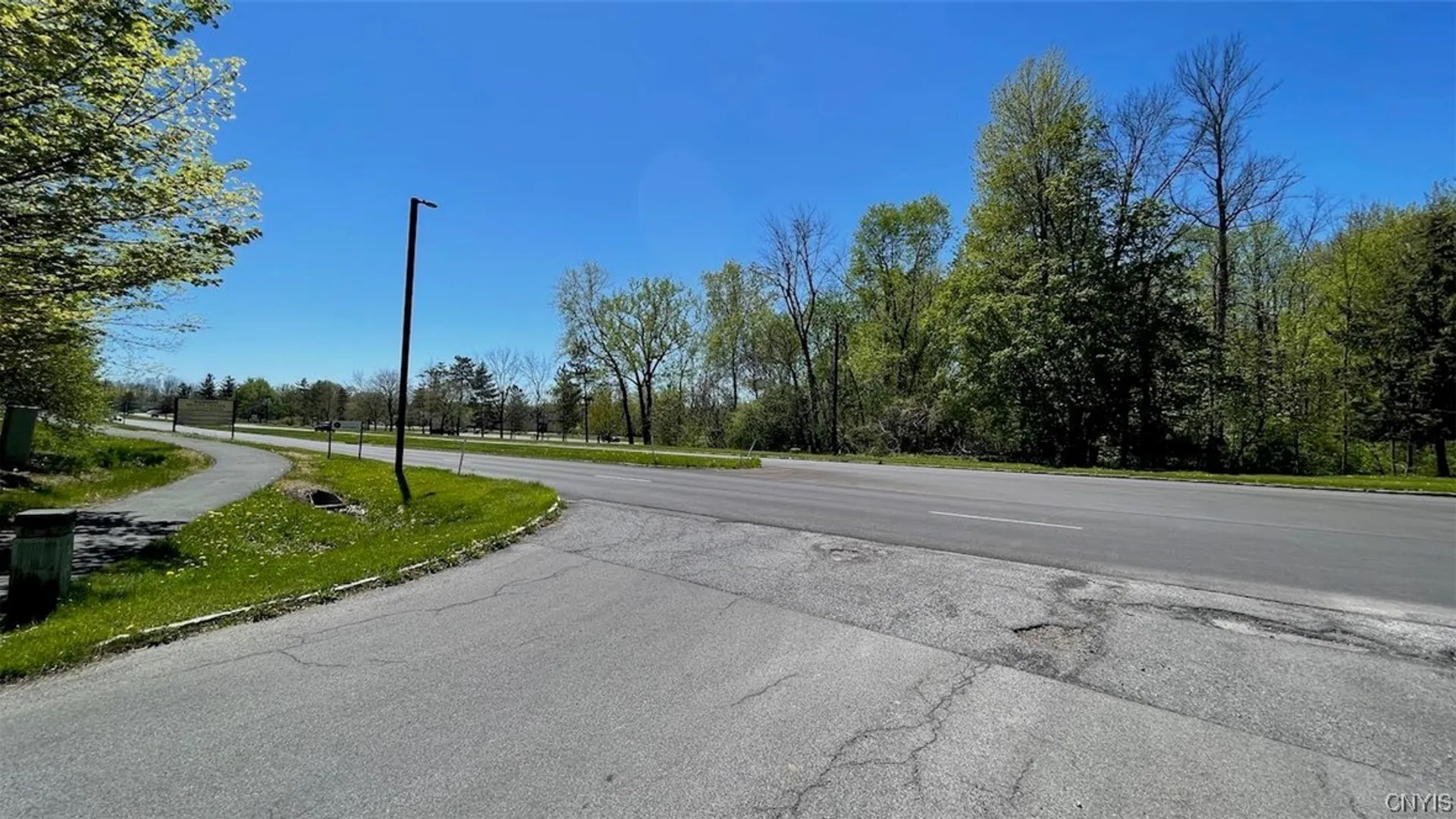 Property at 8245 Willett Parkway, Lysander, NY 13027 6