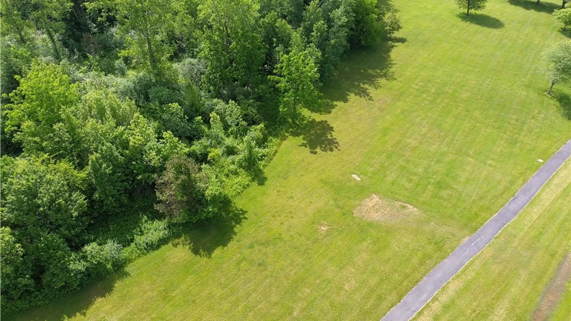 Property at 8274 Willett Parkway, Lysander, NY 13027 27