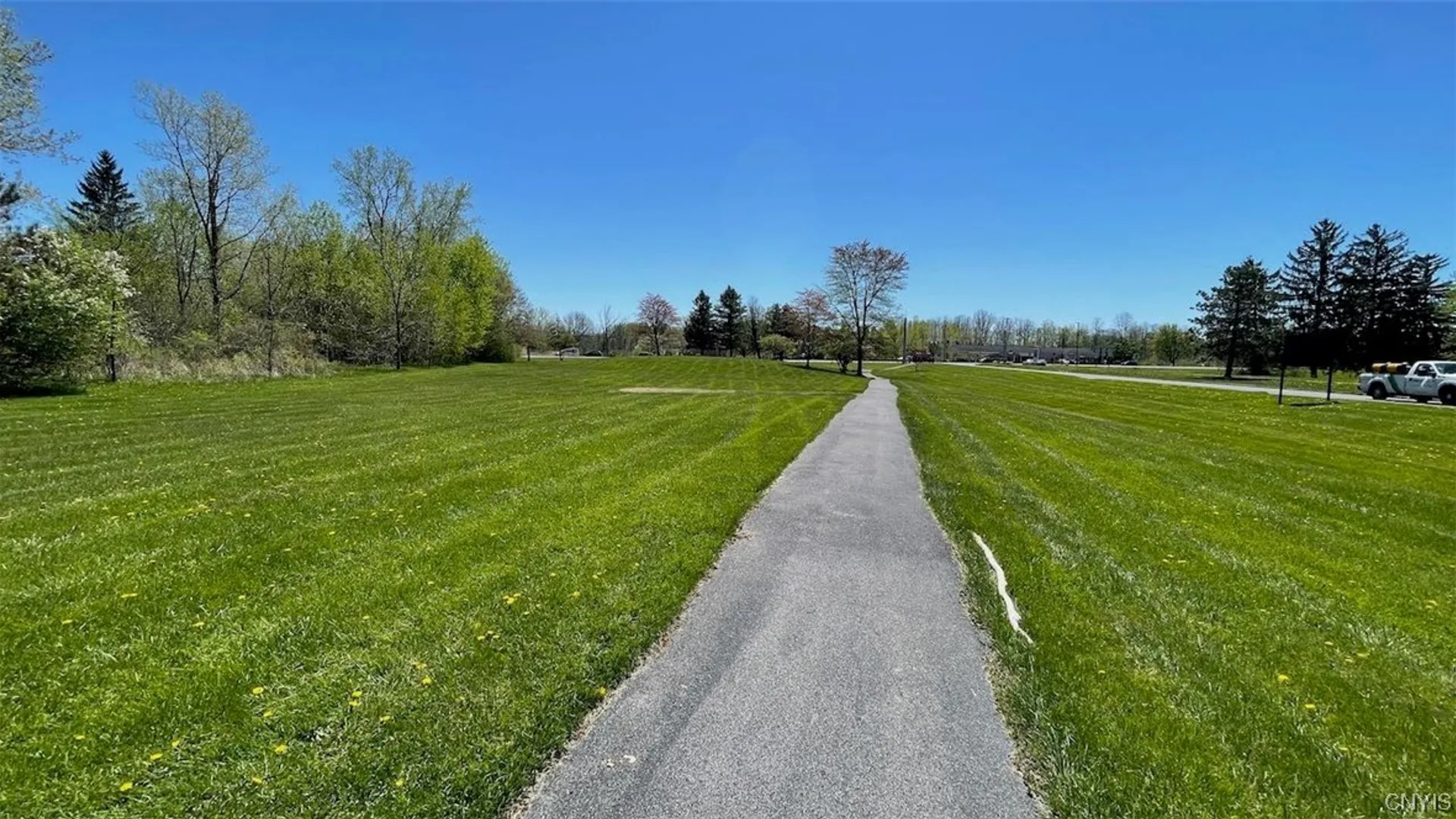 Property at 8274 Willett Parkway, Lysander, NY 13027 4