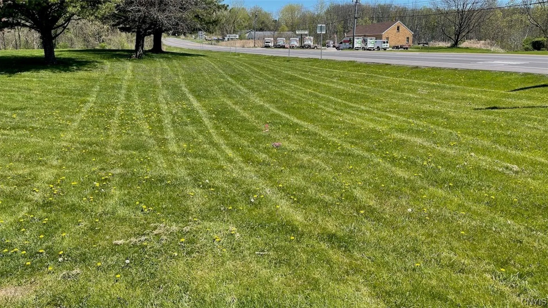 Property at 8274 Willett Parkway, Lysander, NY 13027 5