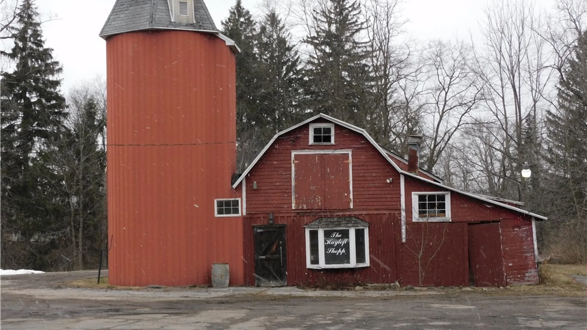 Property at 2095 Blakeley Road, Aurora, NY 14052 5