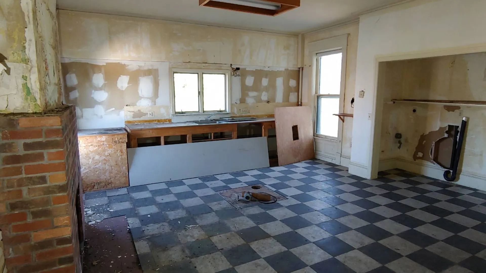 Property at 366 Onondaga St, Syracuse, NY 13202 33