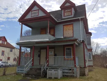 Property at 118-20 Borden Ave, Syracuse, NY 13205