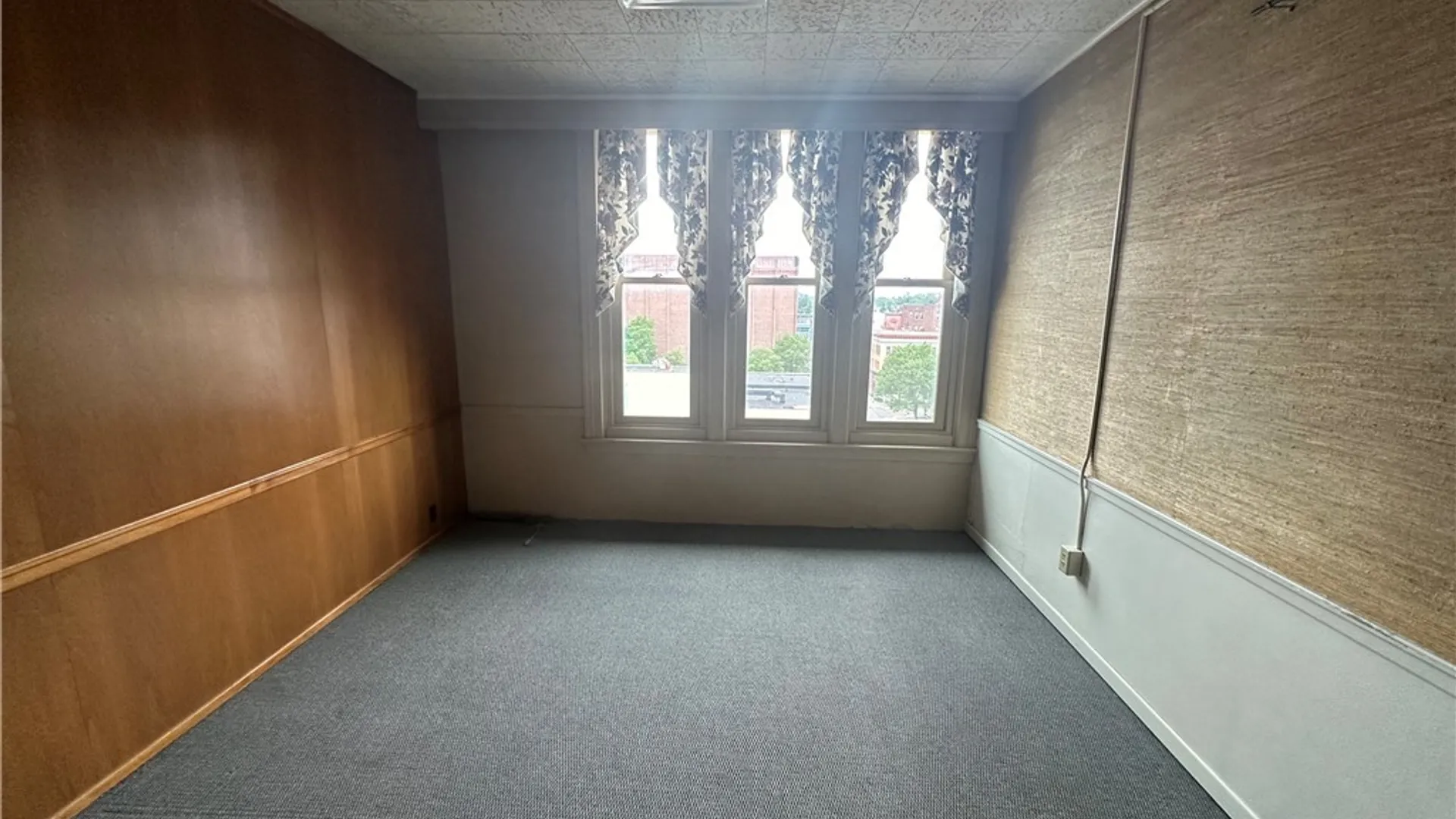 Property at 2 2nd Street, Jamestown, NY 14701 38