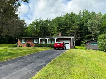 Property at 460 Langmaid Lane, Bradford Town, PA 16701
