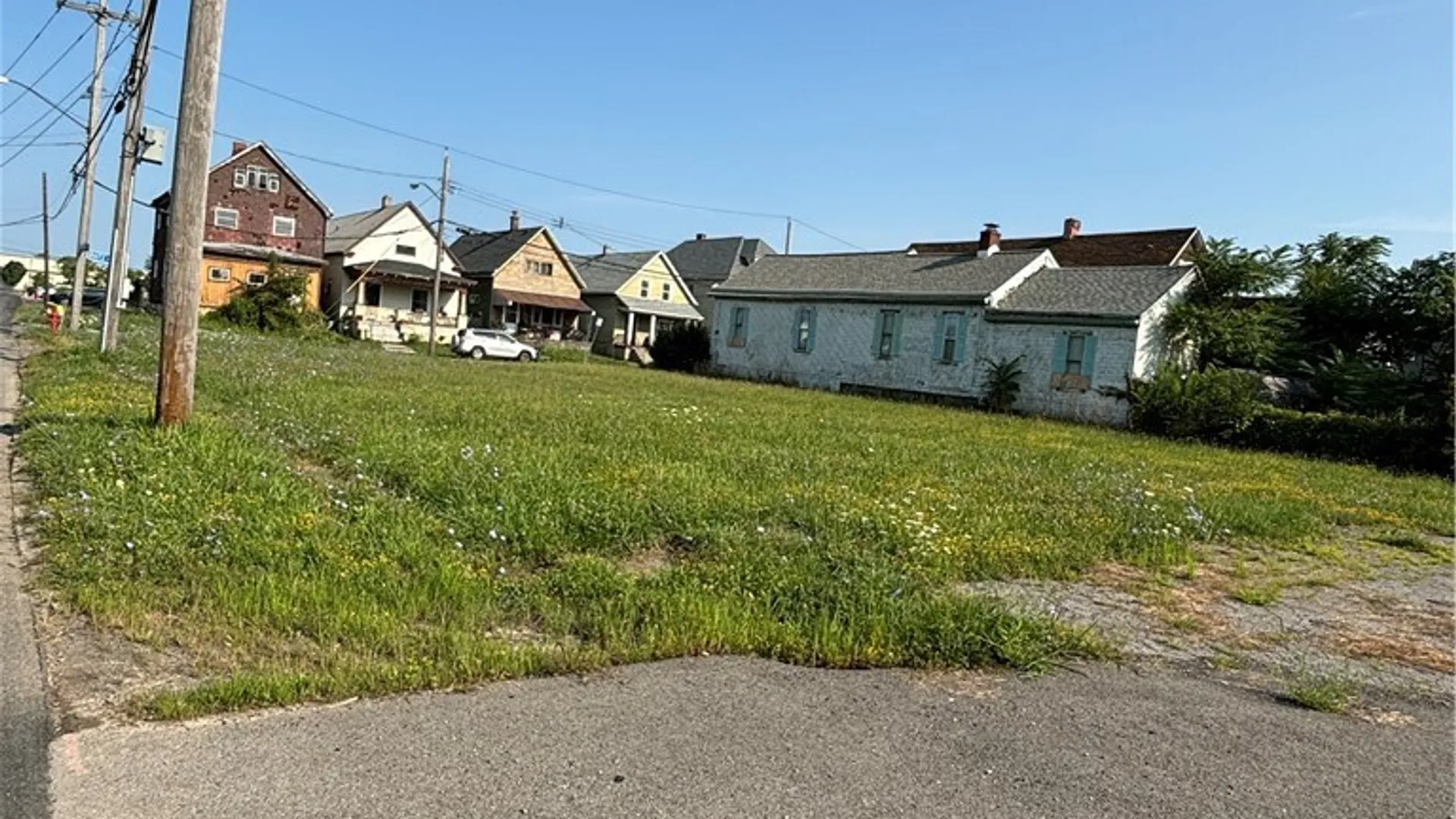 Property at 43 Baitz Avenue, Buffalo, NY 14206 5