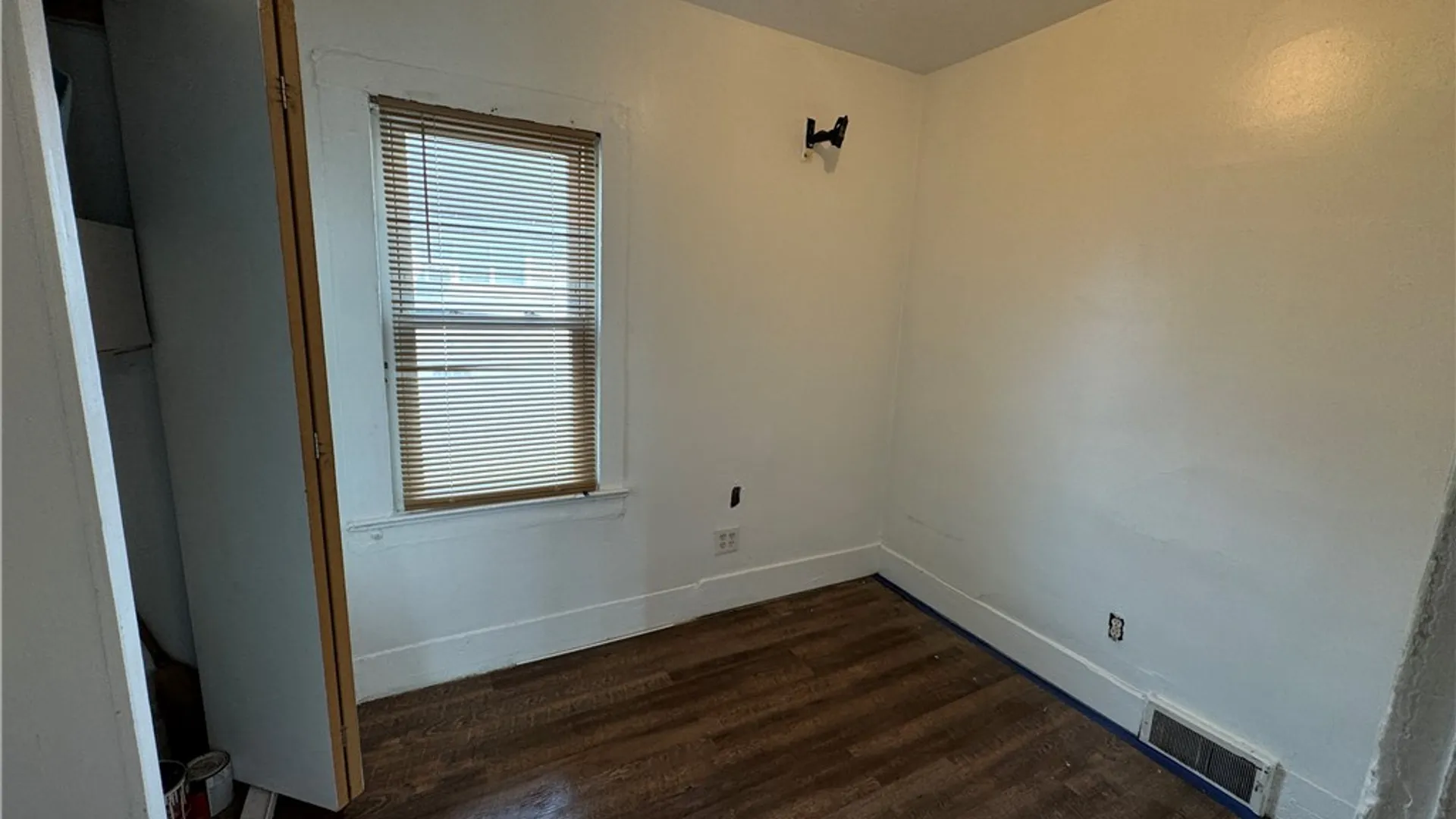 Property at 604 Upper Falls Boulevard, Rochester, NY 14605 11