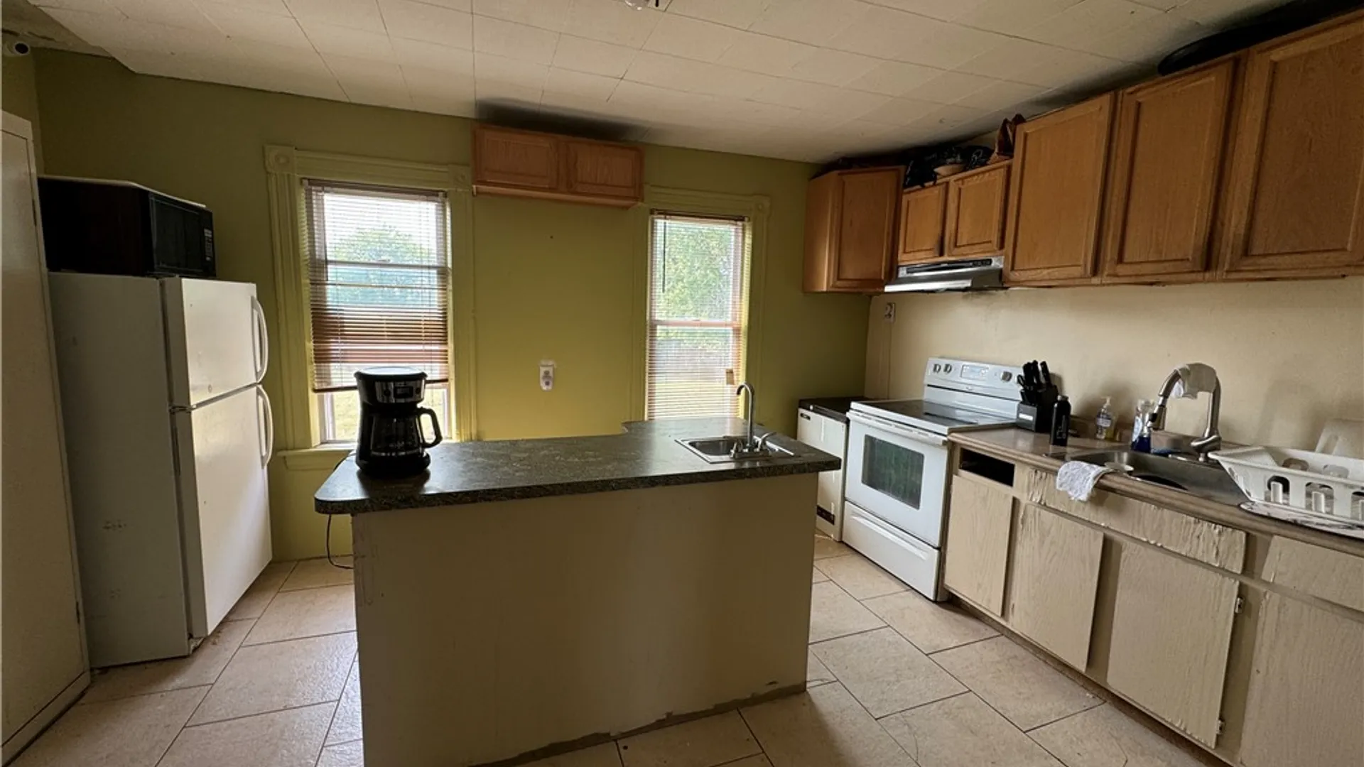 Property at 604 Upper Falls Boulevard, Rochester, NY 14605 24