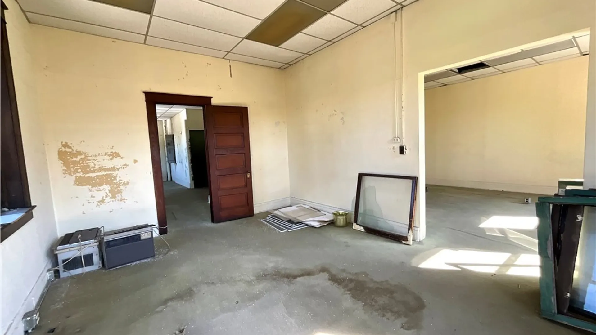 Property at 561 8th Street, Niagara Falls, NY 14301 15