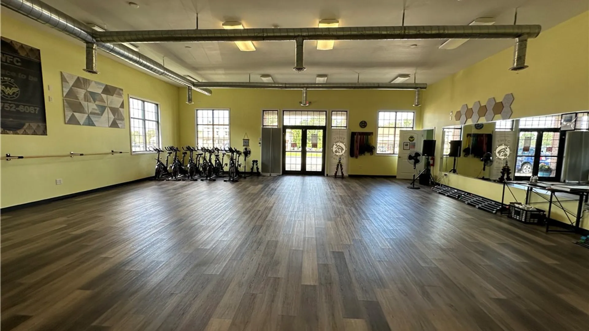 Property at 5017 Ridge Road, Parma, NY 14559 16