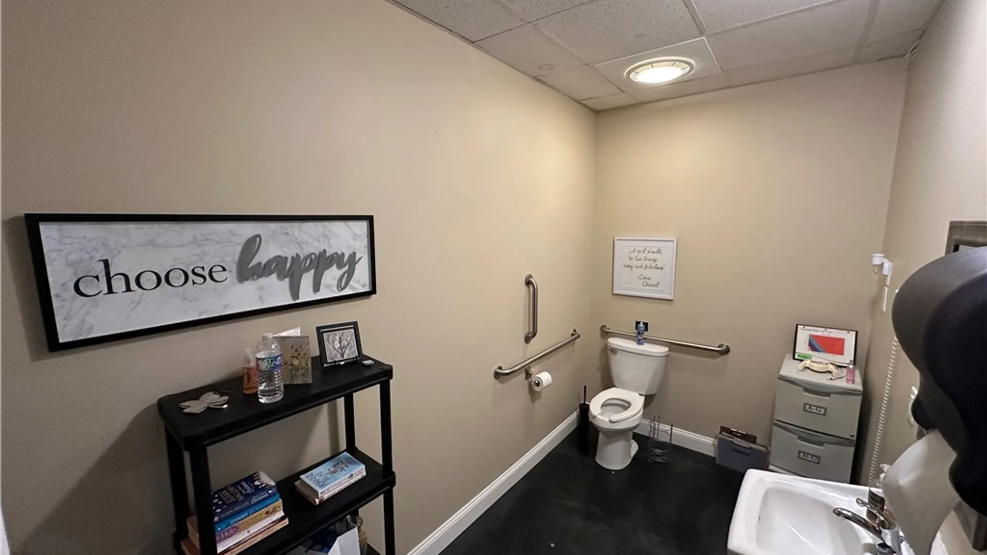 Property at 5017 Ridge Road, Parma, NY 14559 24