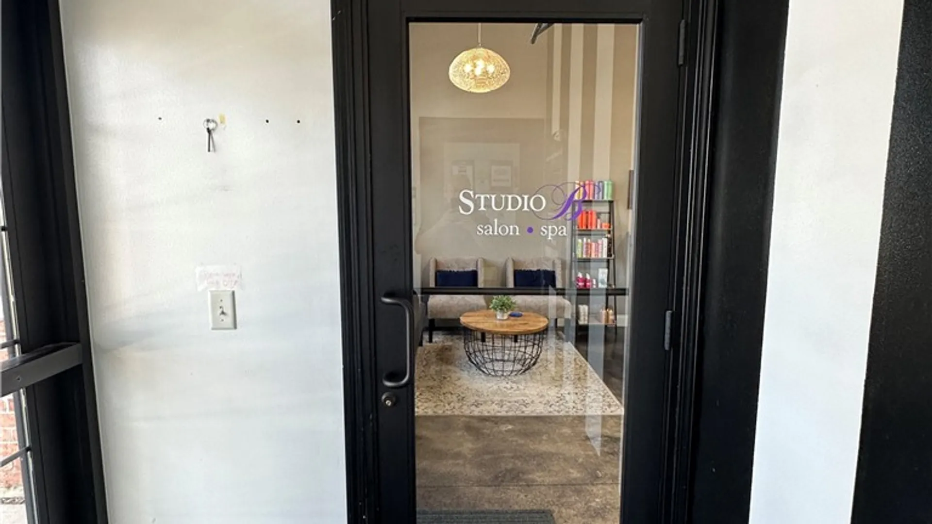 Property at 5017 Ridge Road, Parma, NY 14559 6