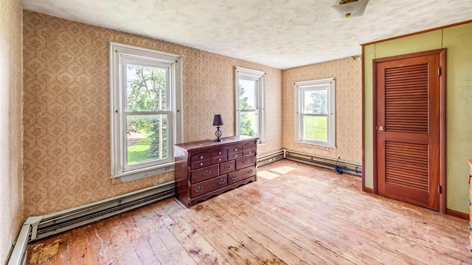 Property at 6990 Heise Road, Clarence, NY 14032 19