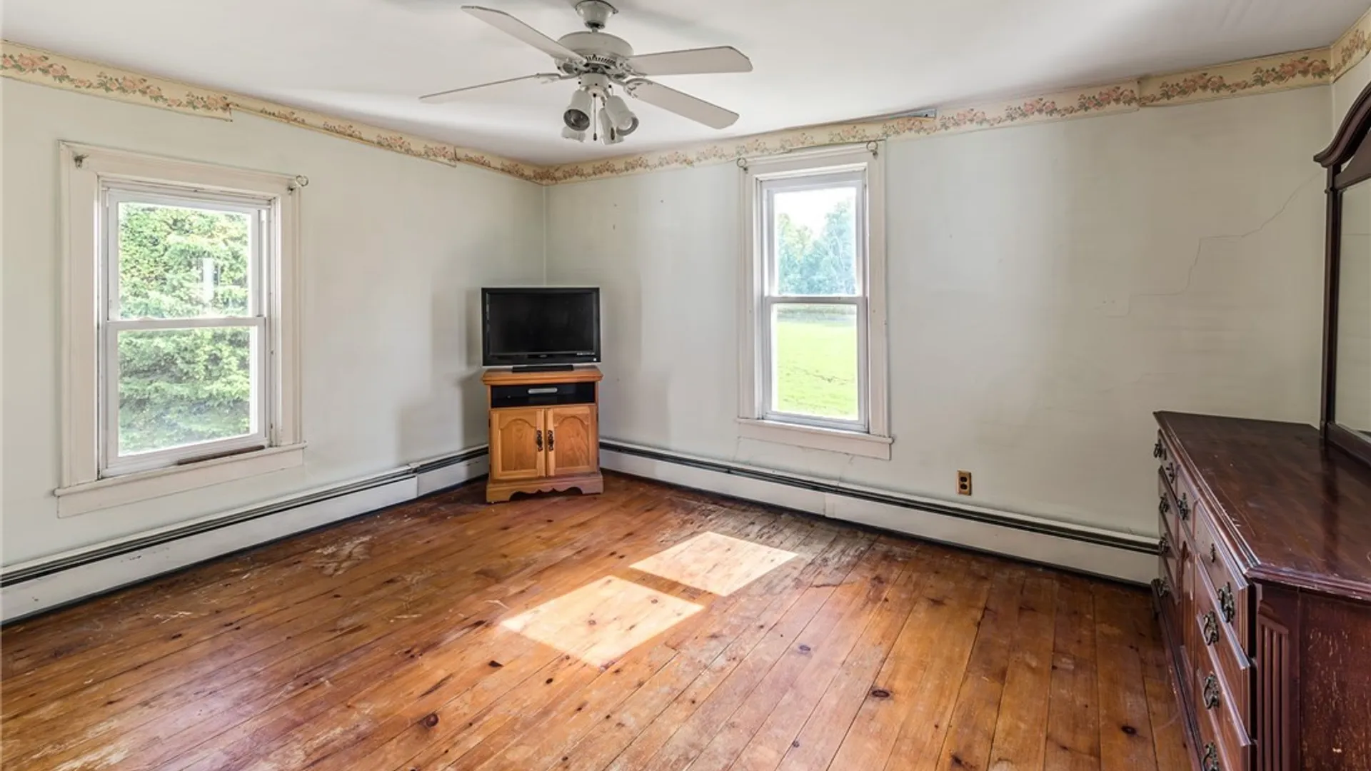 Property at 6990 Heise Road, Clarence, NY 14032 20