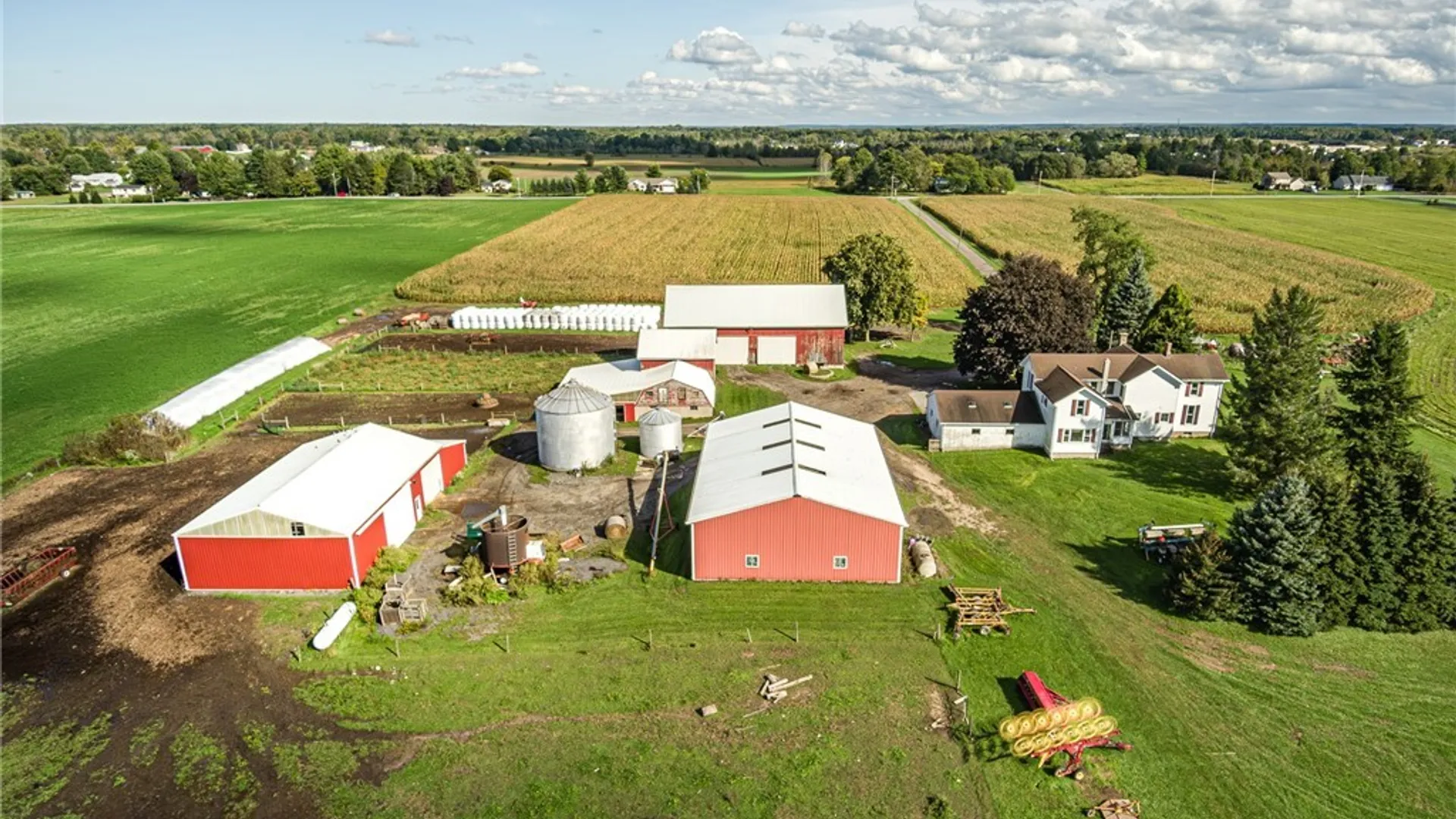Property at 6990 Heise Road, Clarence, NY 14032 3