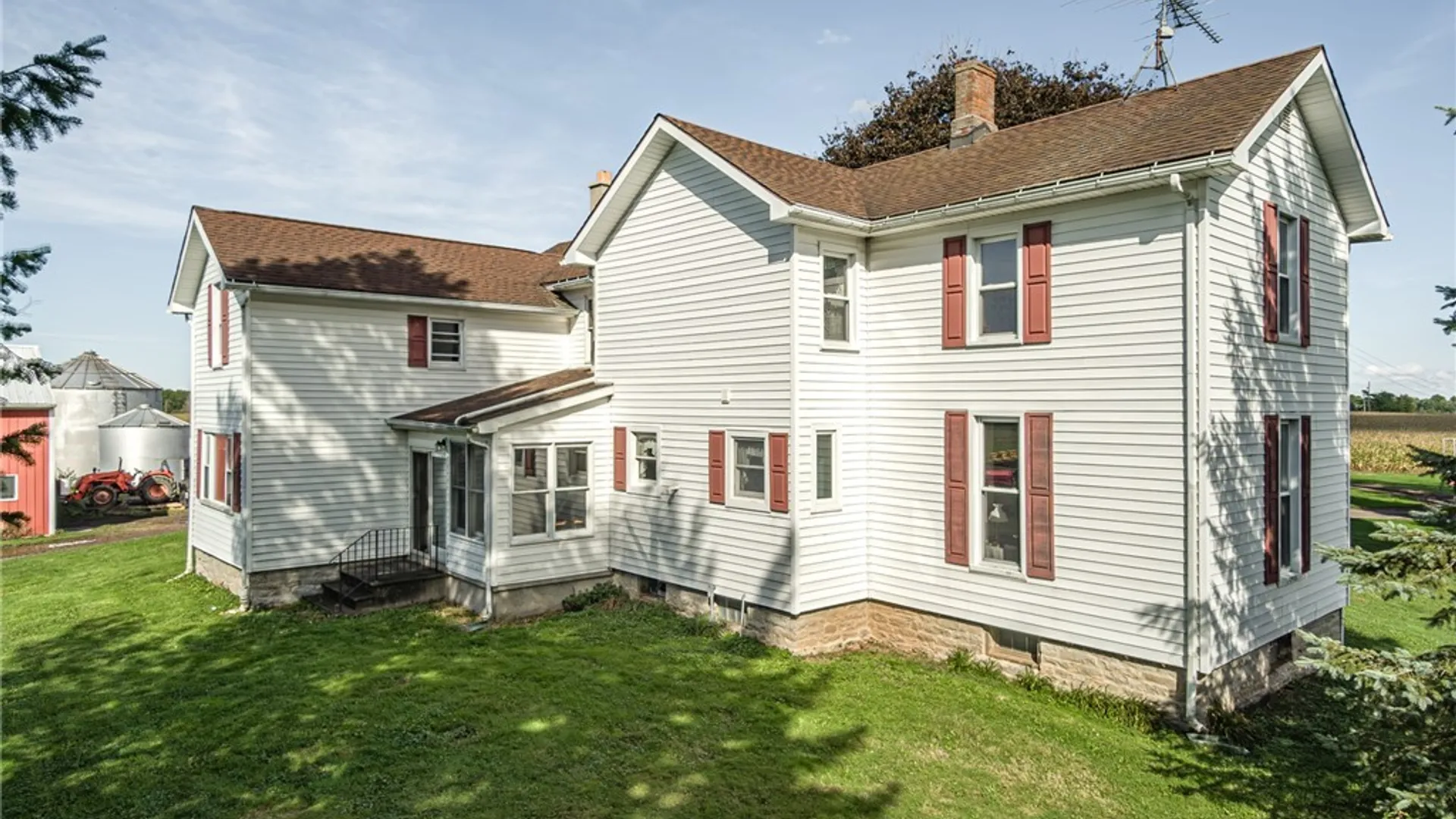 Property at 6990 Heise Road, Clarence, NY 14032 7