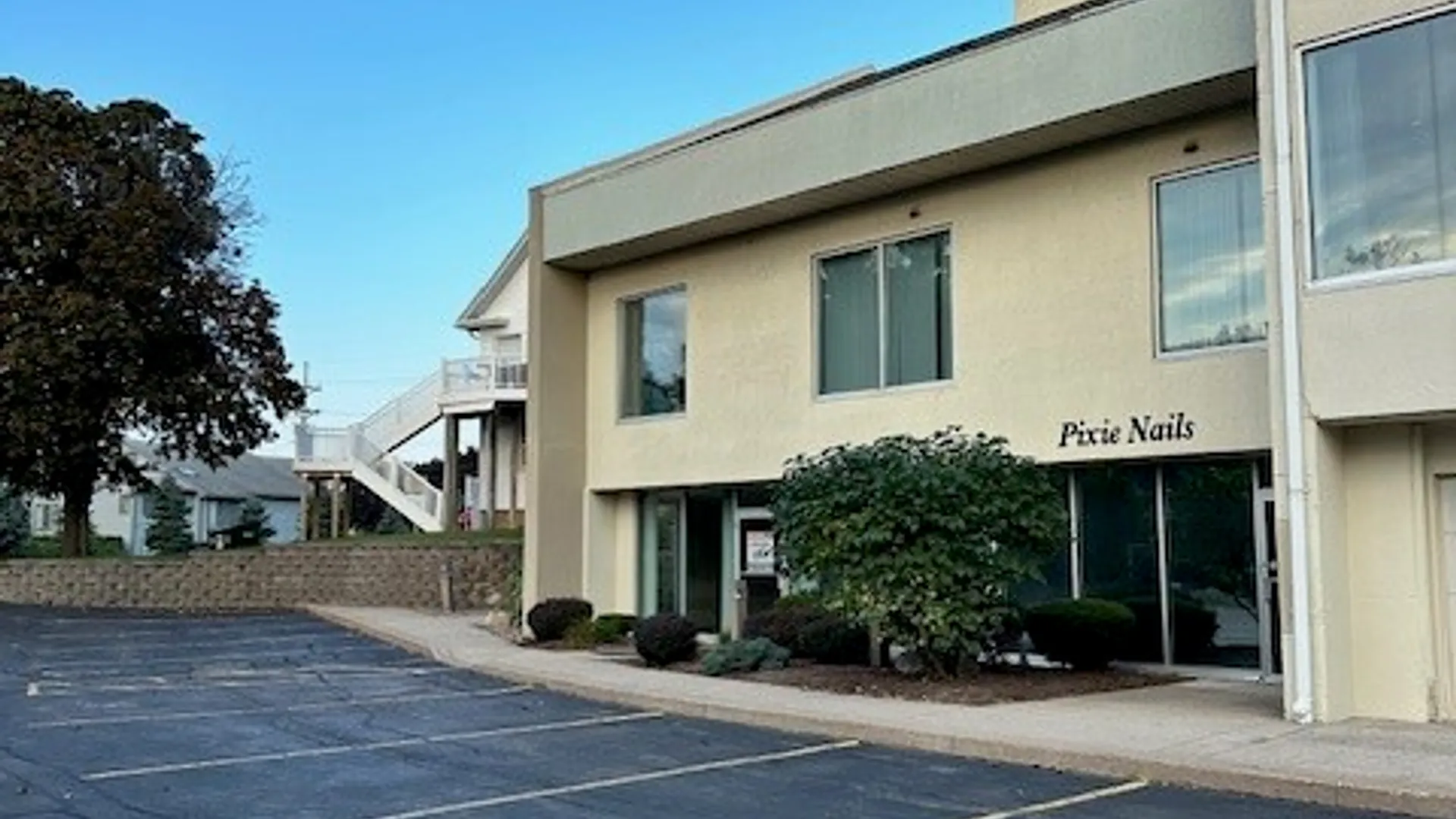 Property at 1695 Empire Boulevard, Penfield, NY 14580 3