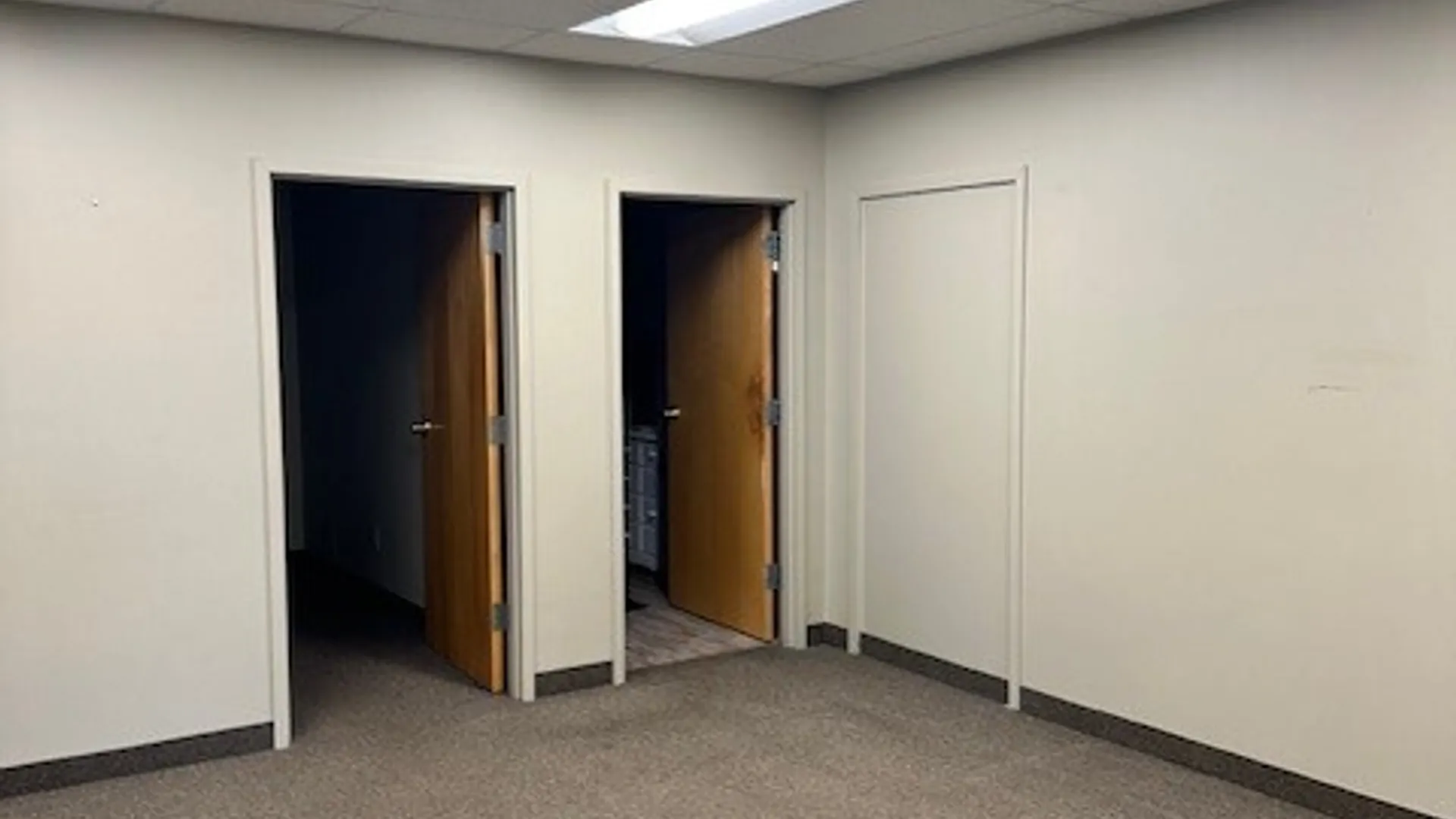 Property at 1695 Empire Boulevard, Penfield, NY 14580 8