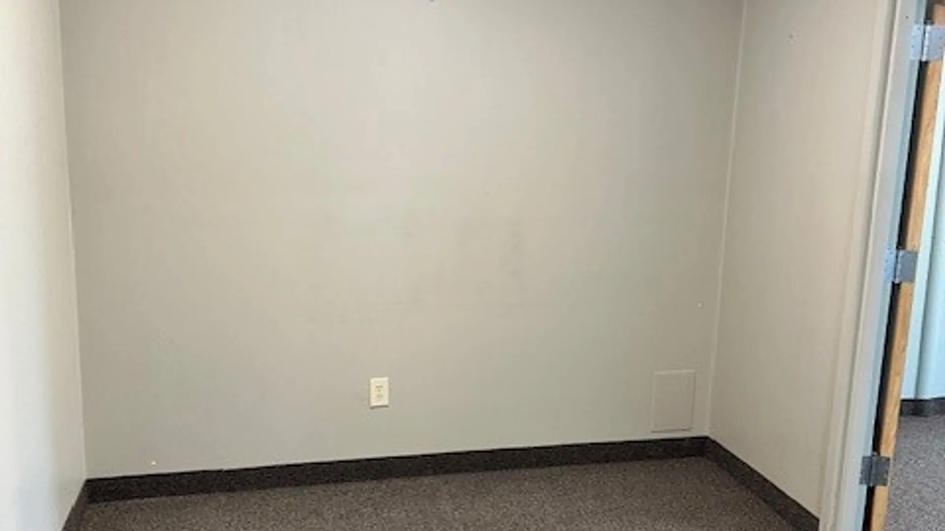 Property at 1695 Empire Boulevard, Penfield, NY 14580 9