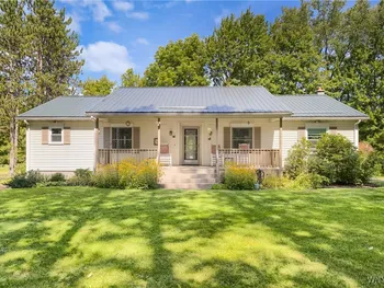 Property at 929 Friedman Rd, Bennington, NY 14011
