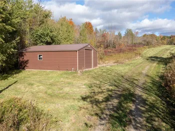 Property at 8617 Carney Hollow Rd, Springwater, NY 14572
