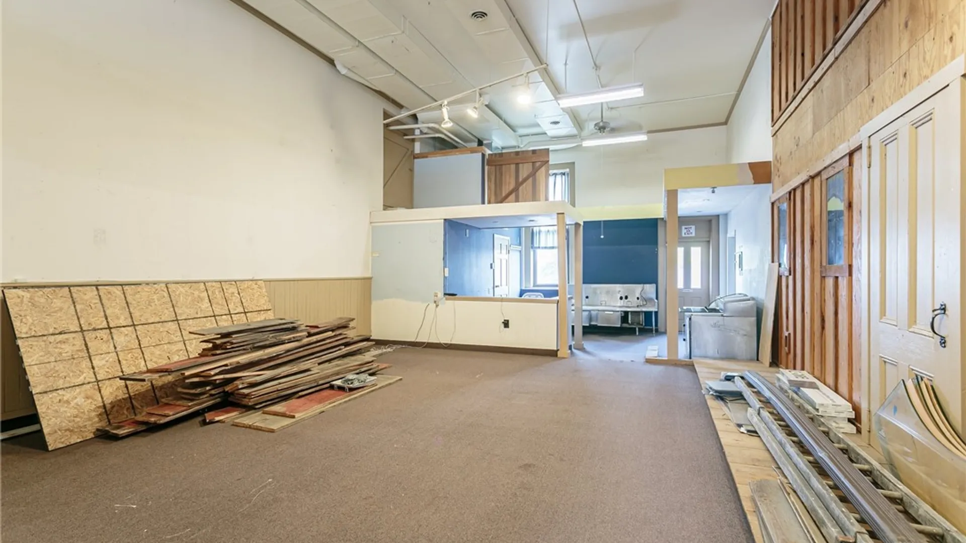 Property at 13 Niagara Street, Canandaigua City, NY 14424 34