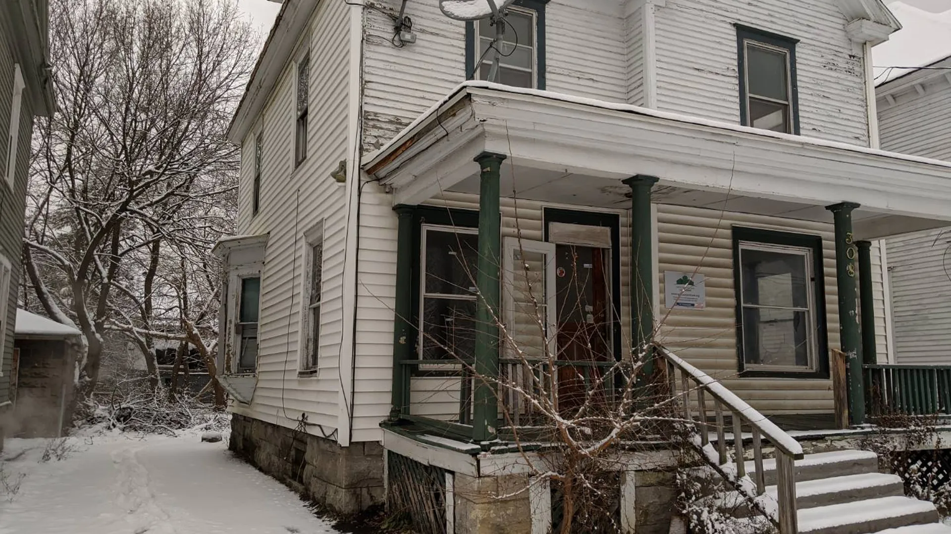 Property at 308 Beard Ave, Syracuse, NY 13205 3