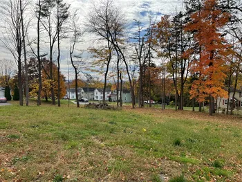 Property at 7 Parkland, Benton, NY 14527