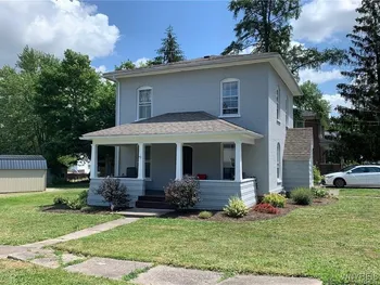 Property at 17 Mechanic Street, Royalton, NY 14105